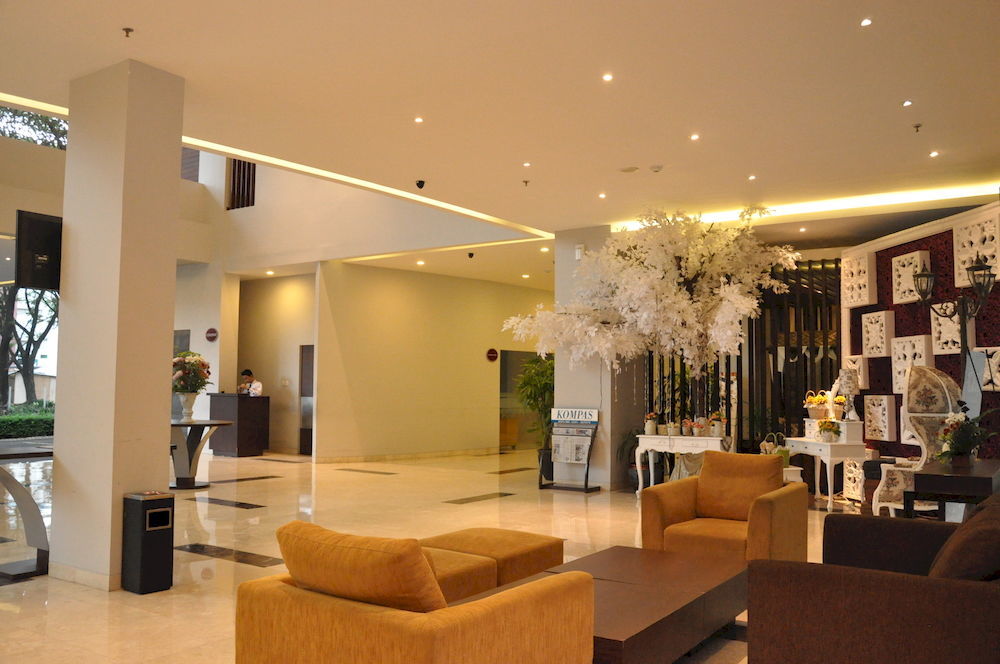 Grand Cakra Hotel Malang Exteriér fotografie