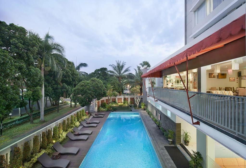 Grand Cakra Hotel Malang Exteriér fotografie